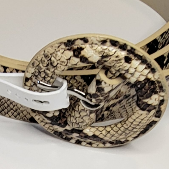 ELIZABETH AND JAMES Snakeskin Belt - Picture 3 of 7